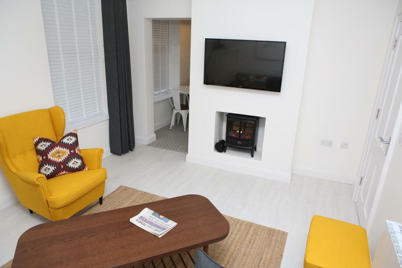 East Bridge Apartments 에니스킬런 외부 사진